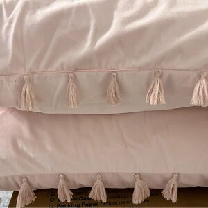 Euro Toss Pillows Pink Tasseled Microsuede w/ inserts 26x26 -Removable Cover EUC